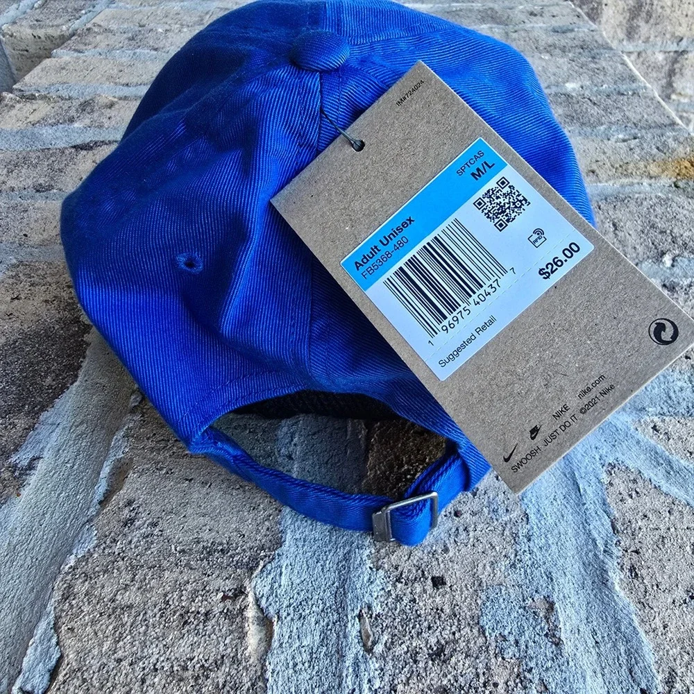 Nike Club Cap Mens Royal Blue Embroidered Futura Logo Strapback Hat Med/Large - Picture 6 of 7